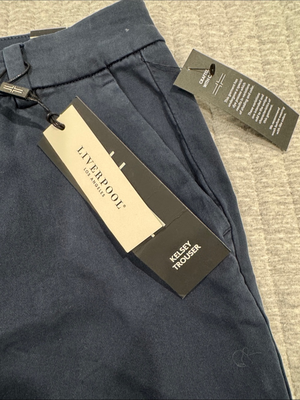 Liverpool LA Navy blue Kelsey Trouser straight leg trouser Sz 6/28 NWT - Picture 2 of 9